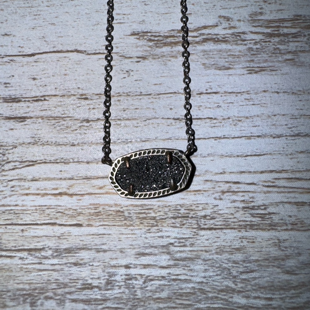 Kendra Scott Platinum Pendant Necklace
